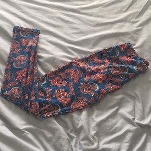 LuLaRoe OS Aztec Bird Leggings
